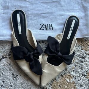 Zara Women's Cream and Black Bow Mules